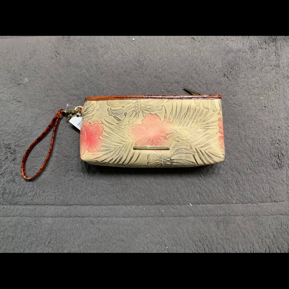 Brand New With Tags!  Brahmin wristlet/clutch